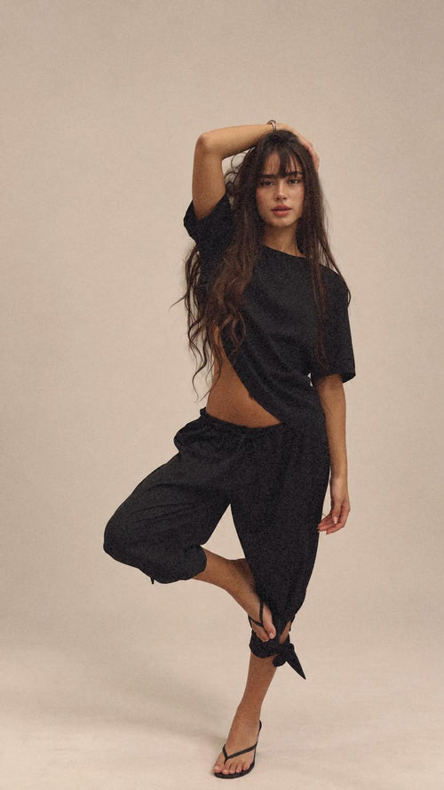THE CAPRI PANTS